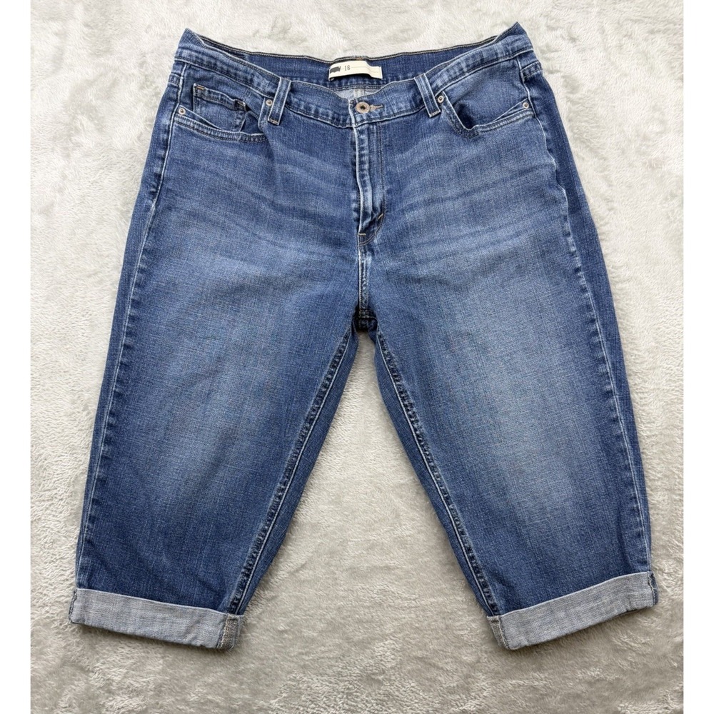Levi's Women's Capri Jeans Size 16 Waist 33 Blue Medium Wash Cuffed
